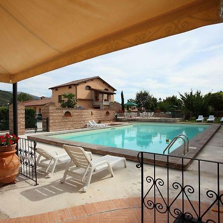 Villa Residenza Le Querce Trilocale Fossato di Vico Esterno foto